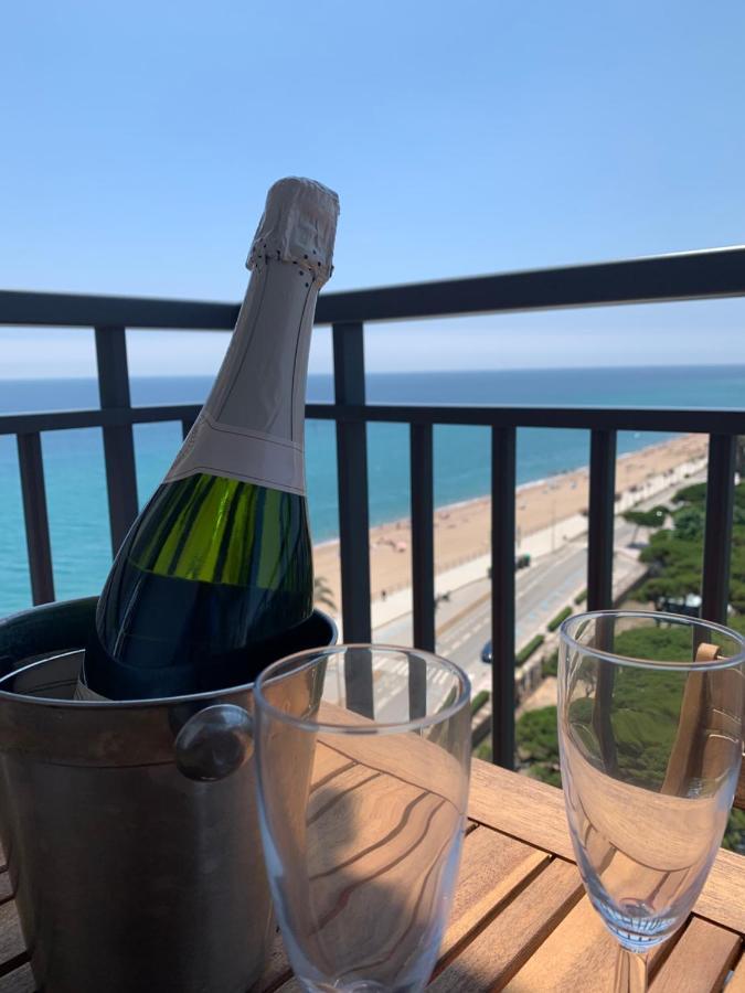 Apartamento Primera Linea De Mar Enjoy The View Бланес Екстериор снимка