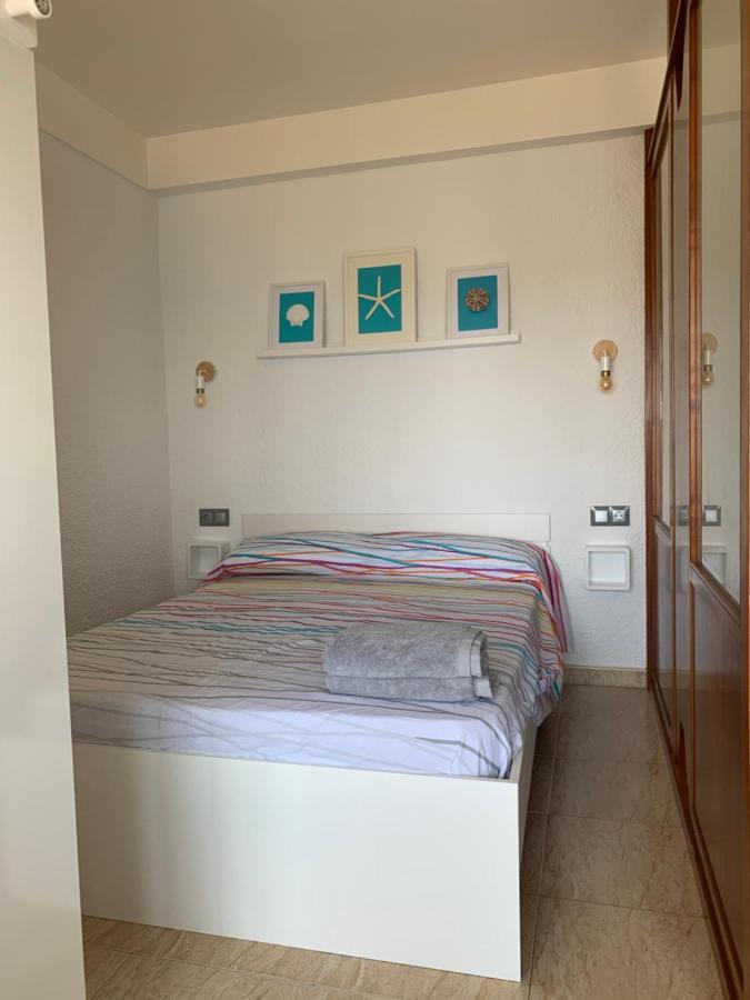 Apartamento Primera Linea De Mar Enjoy The View Бланес Екстериор снимка